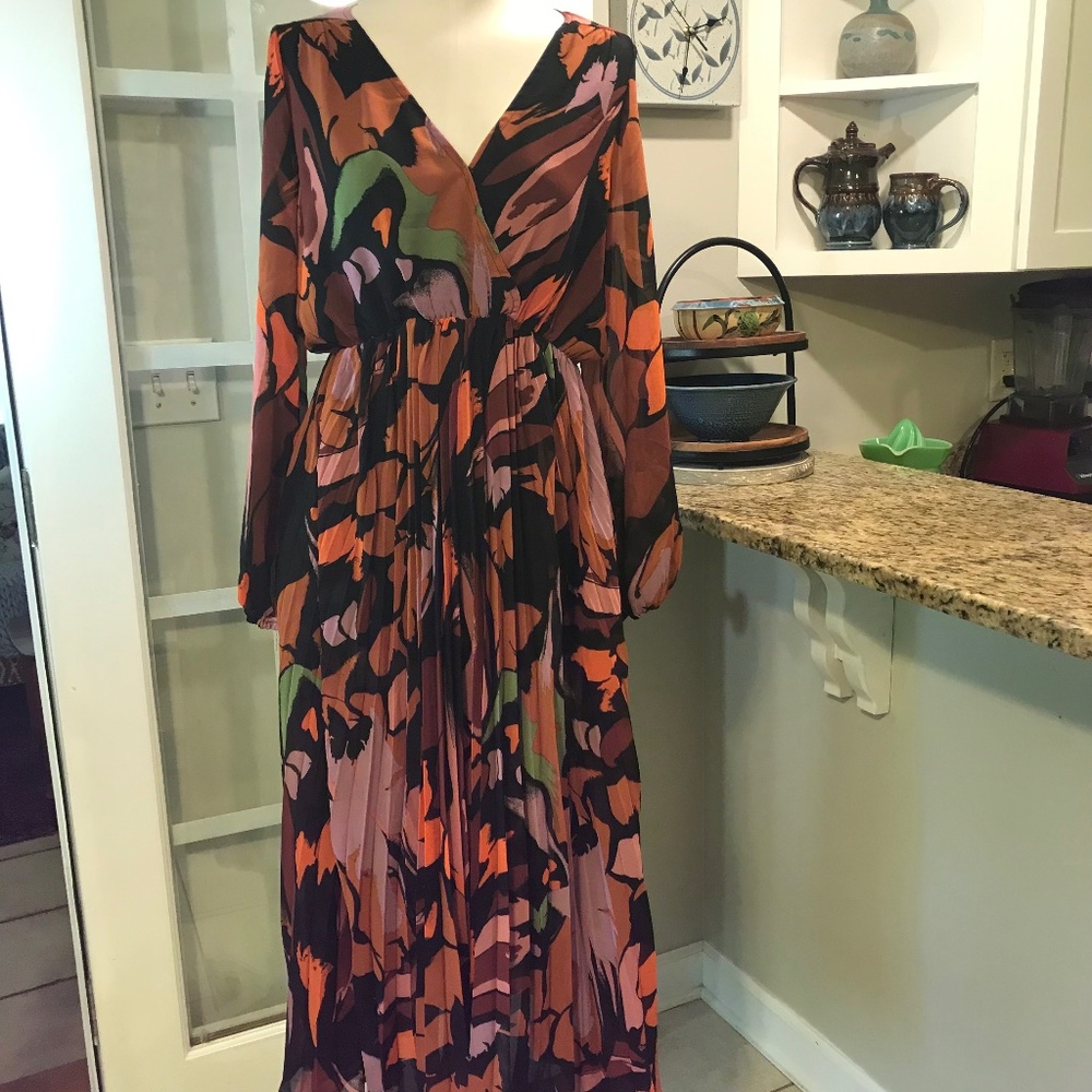 Melloday floral long sheer sleeve pleated  butterfly 🦋 maxi dress